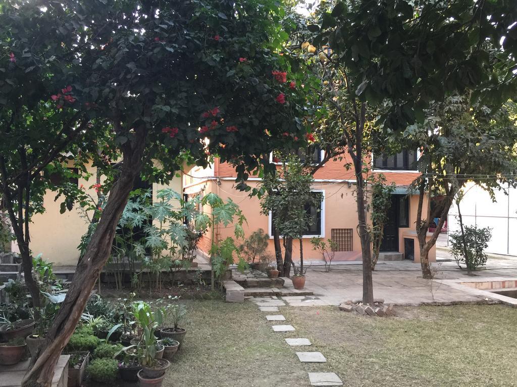 박타푸르 Krishna House B&B 외부 사진