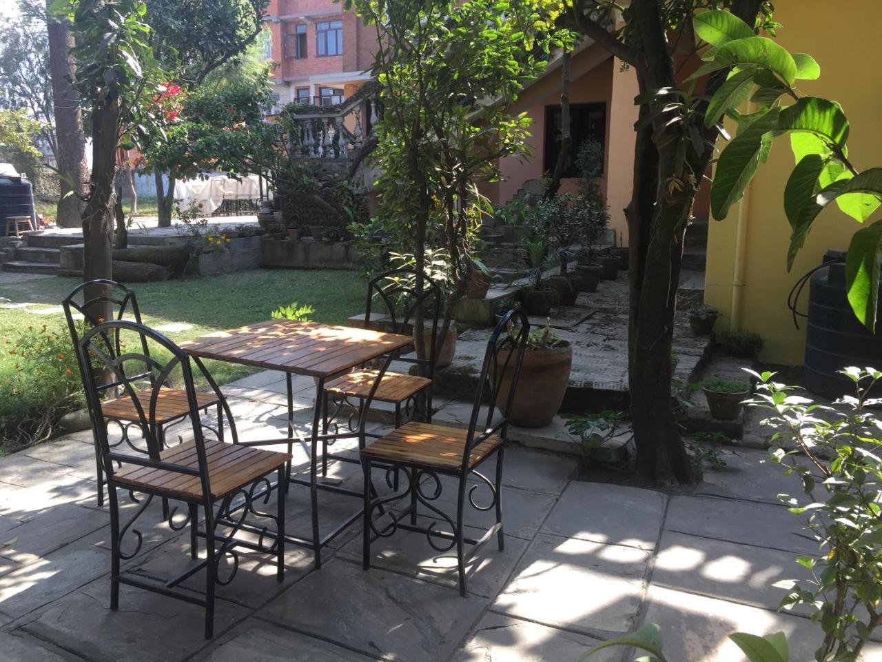 박타푸르 Krishna House B&B 외부 사진
