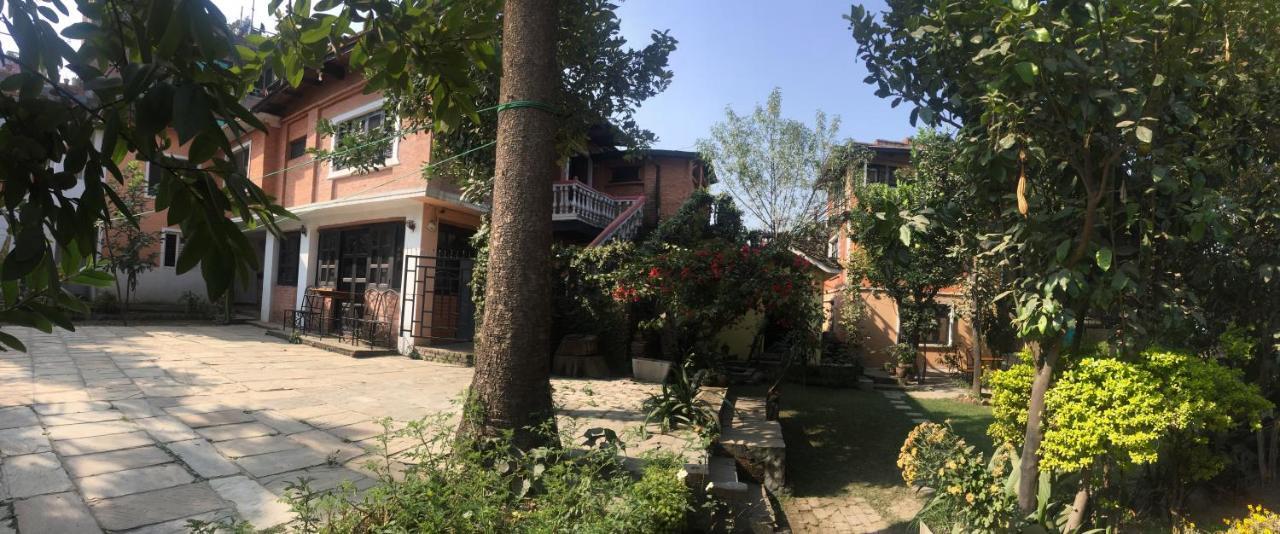박타푸르 Krishna House B&B 외부 사진